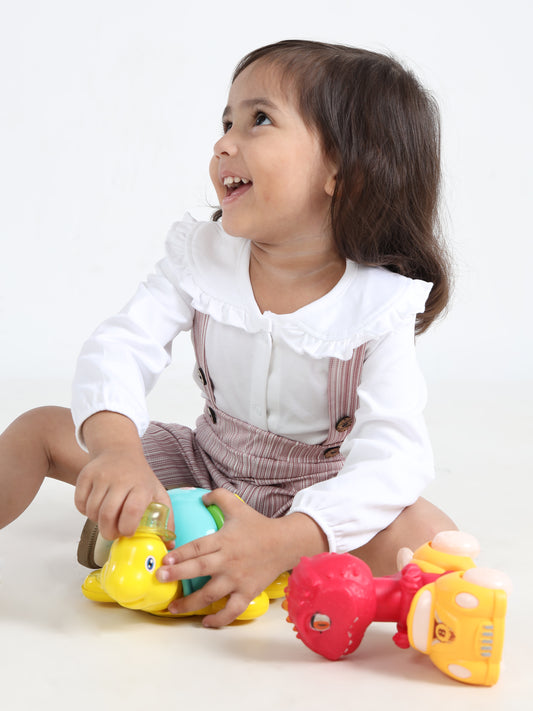 Kiara Peach Dungaree Set