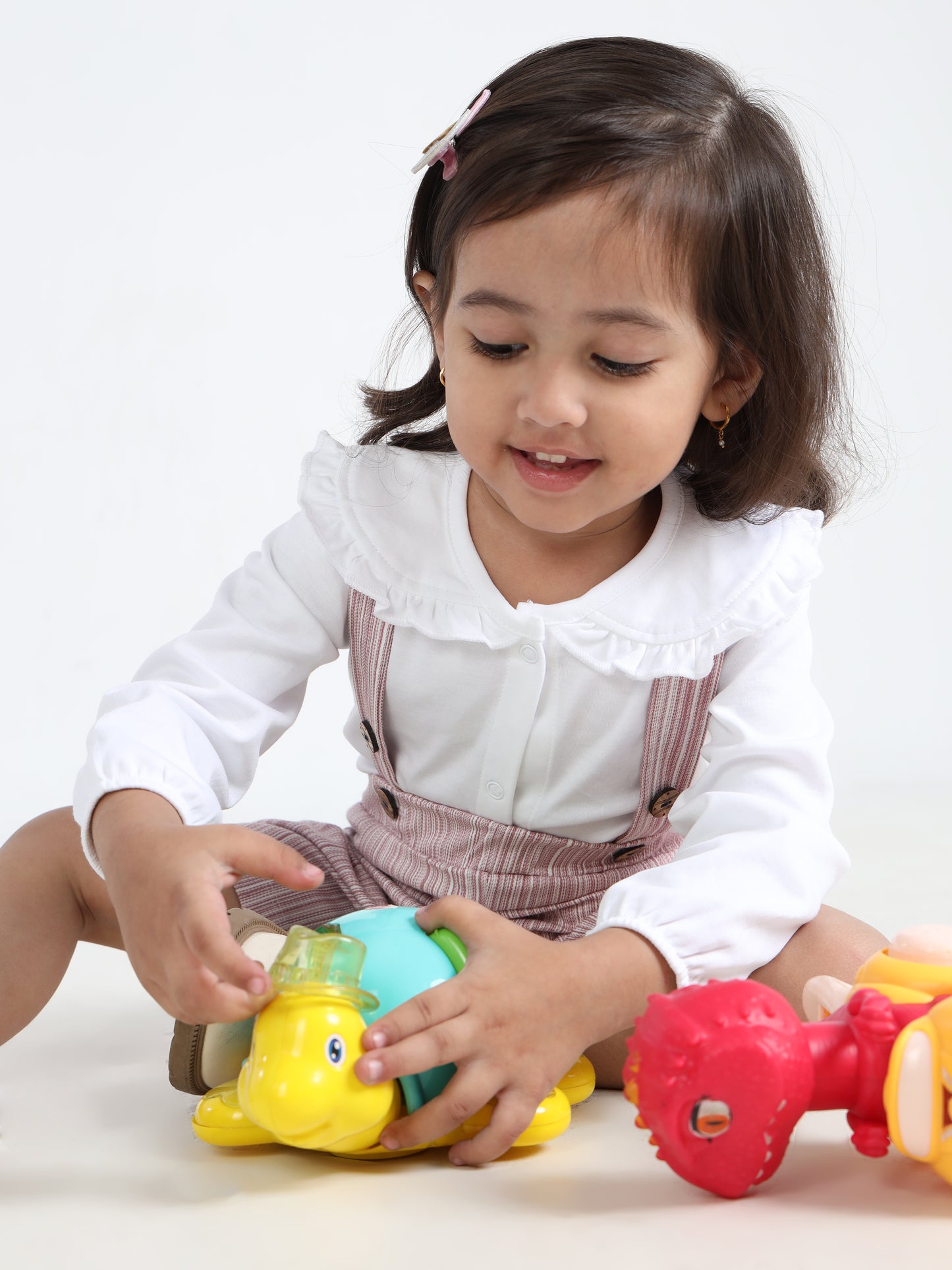 Kiara Peach Dungaree Set